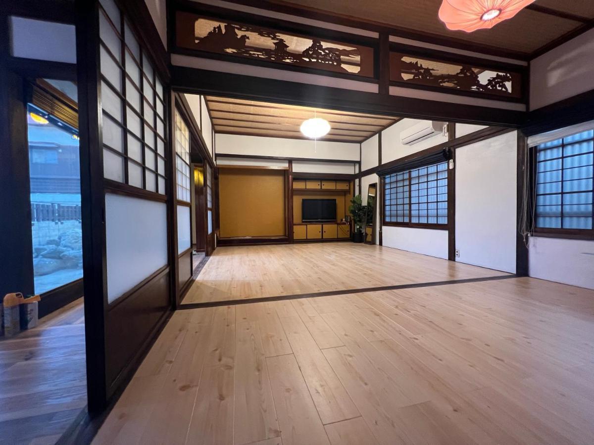 ドッグラン併設 しまなみ御殿 Guest House Imabari Railway Station Eksteriør bilde