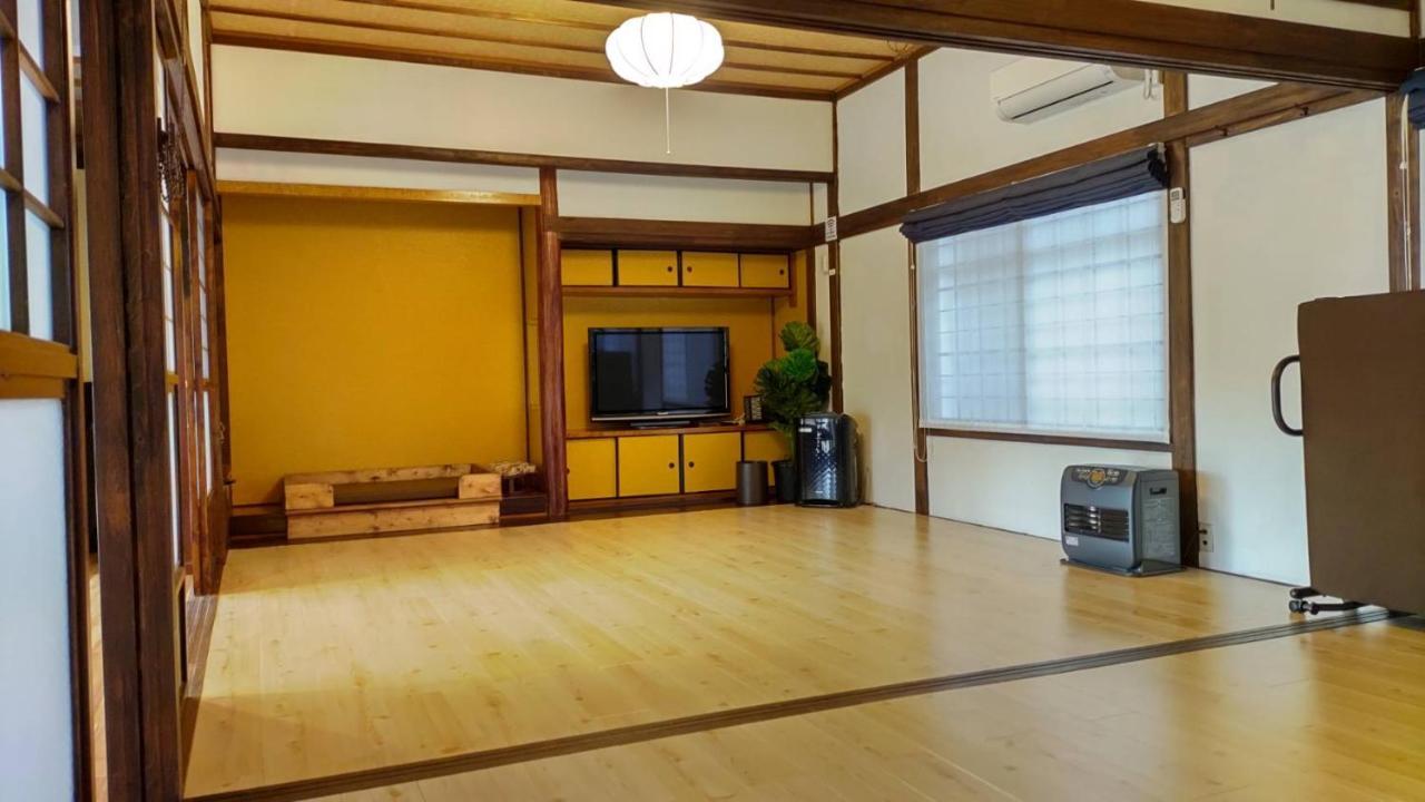 ドッグラン併設 しまなみ御殿 Guest House Imabari Railway Station Eksteriør bilde